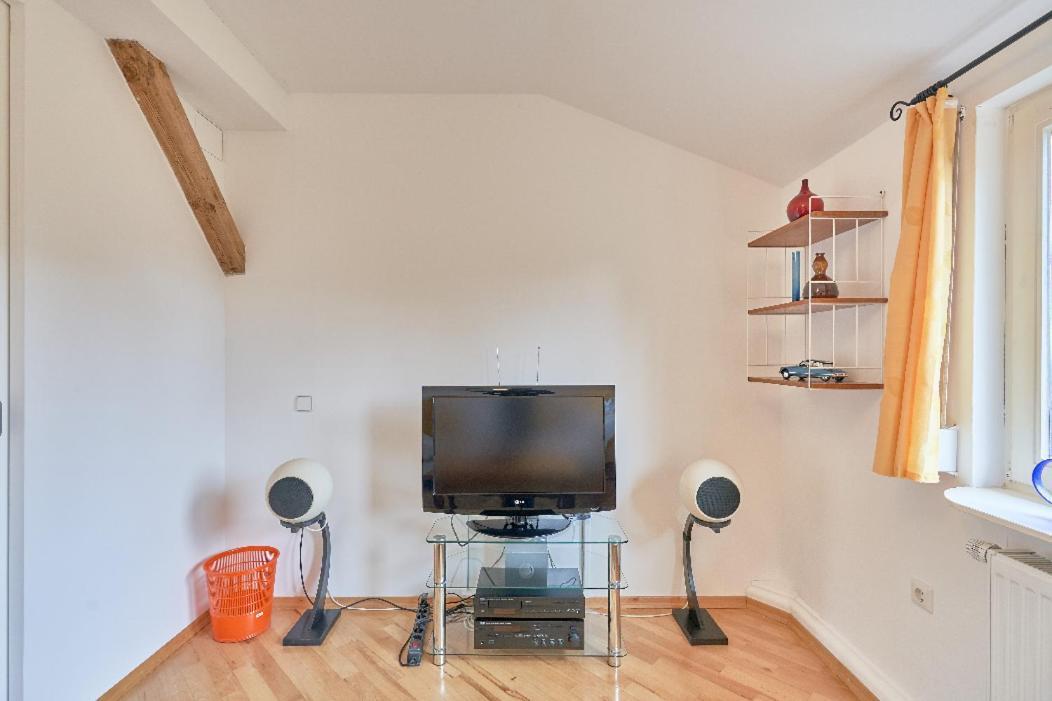 Ferienwohnung Neukoelln Berlin Exteriör bild